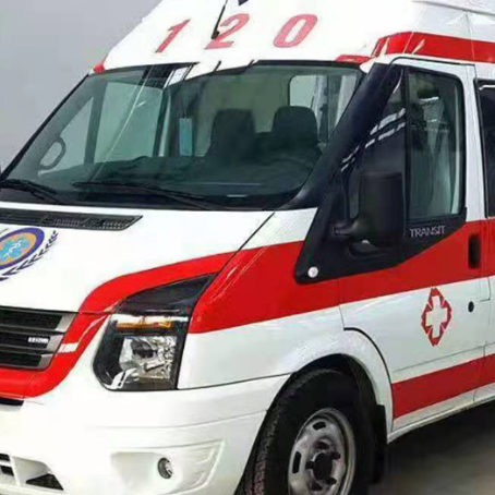 浏阳非急救护送病人转院租赁救护车的优缺点对比